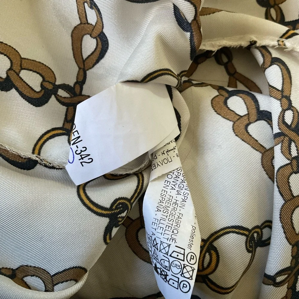 “ZARA” Tunic Style Chain Link Pattern Cream Coloured Long Sleeved Blouse. - Picture 11 of 13